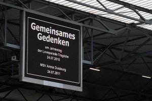 2011 - Gedenkfeier für die Loveparade-Opfer